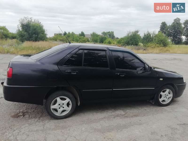 Седан Chery Amulet 2008 в Борщеве