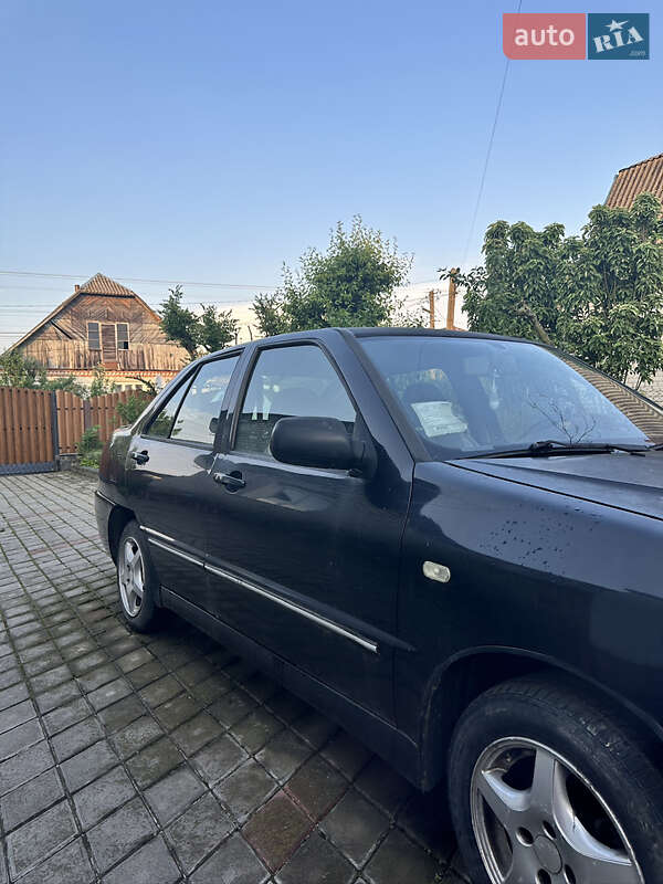 Седан Chery Amulet 2008 в Черняхові