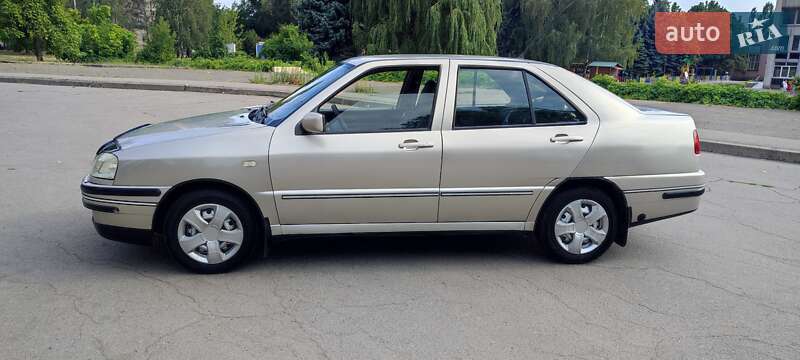 Седан Chery Amulet 2007 в Кривому Розі