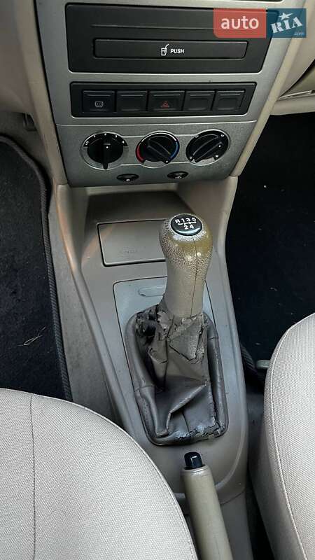 Седан Chery Amulet 2007 в Киеве