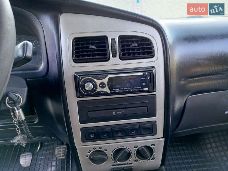 Седан Chery Amulet 2007 в Кривому Розі