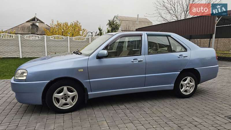 Седан Chery Amulet 2007 в Каменском фото 3 Седан Chery Amulet 2007 в Каменском