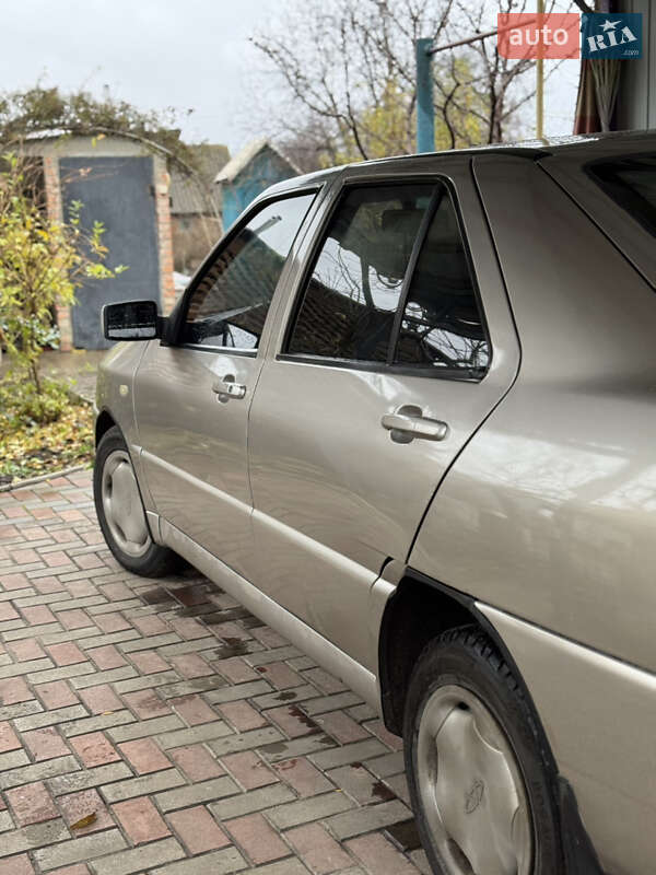 Седан Chery Amulet 2007 в Ромнах фото 5 Седан Chery Amulet 2007 в Ромнах