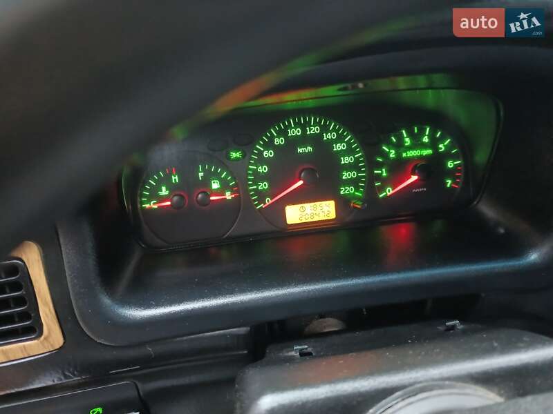 Седан Chery Amulet 2007 в Нетешине