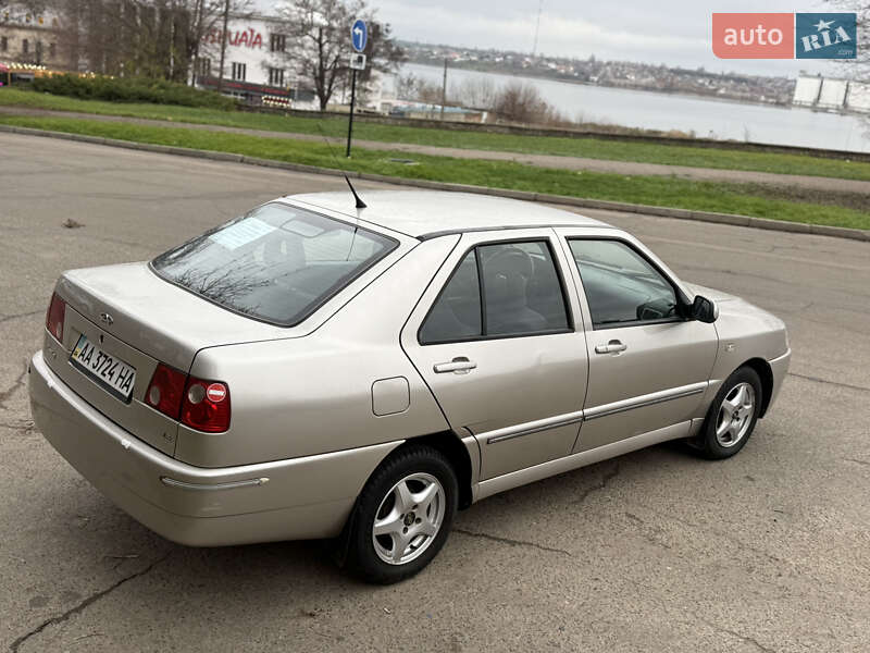 Седан Chery Amulet 2008 в Николаеве фото 3 Седан Chery Amulet 2008 в Николаеве