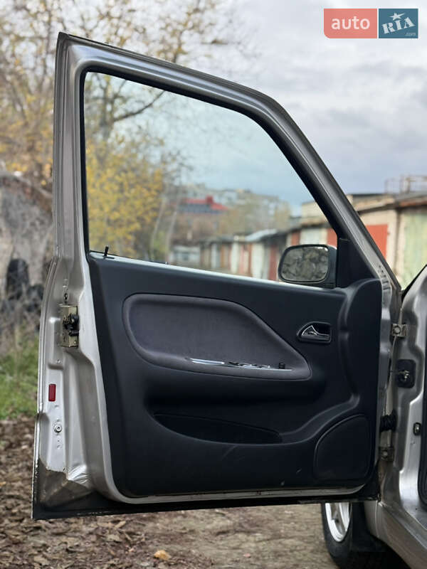 Седан Chery Amulet 2008 в Николаеве фото 20 Седан Chery Amulet 2008 в Николаеве