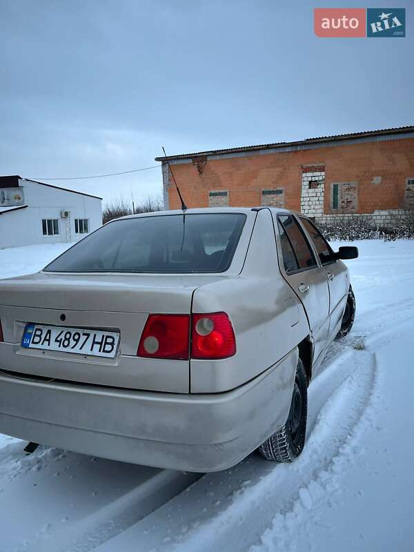 Седан Chery Amulet 2007 в Новоархангельске