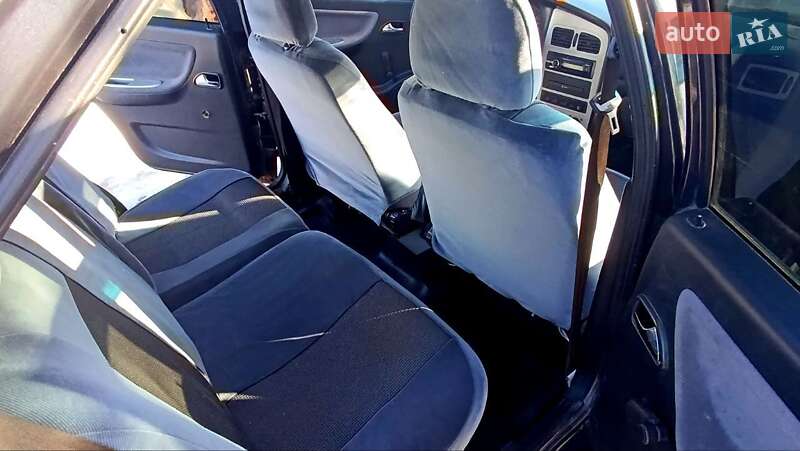 Седан Chery Amulet 2008 в Тростянці