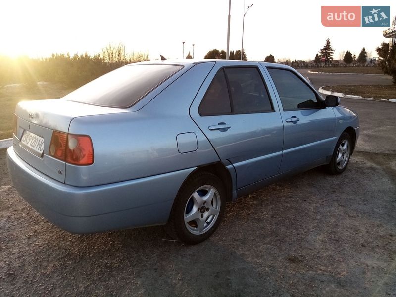 Седан Chery Amulet 2008 в Костополе