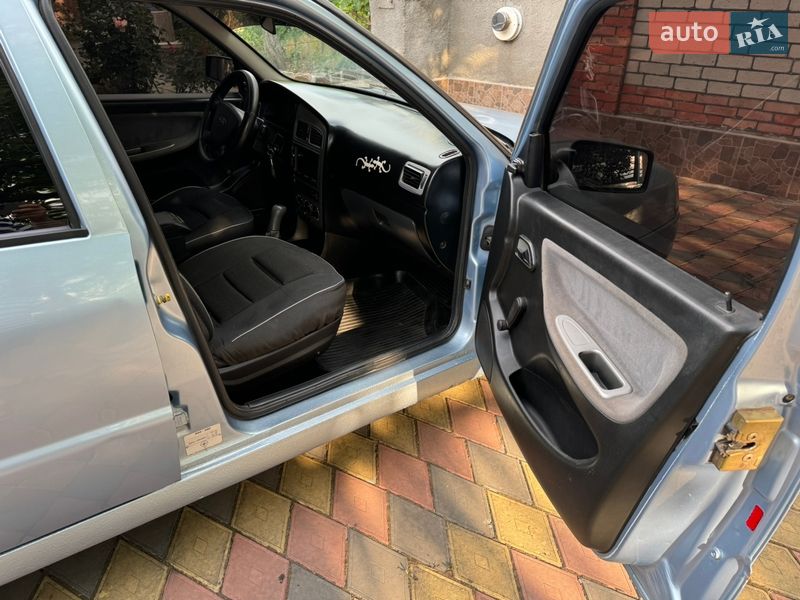 Седан Chery Amulet 2007 в Долинській