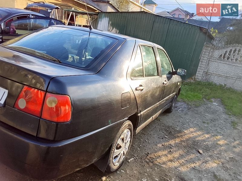Седан Chery Amulet 2007 в Косове