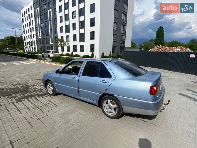 Седан Chery Amulet 2008 в Бучі