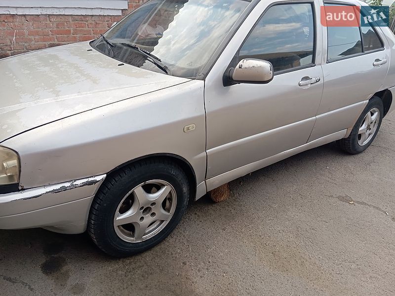 Седан Chery Amulet 2007 в Луцке