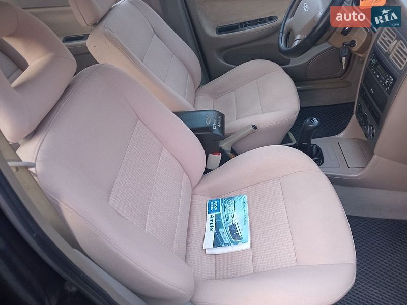 Седан Chery Amulet 2008 в Днепре