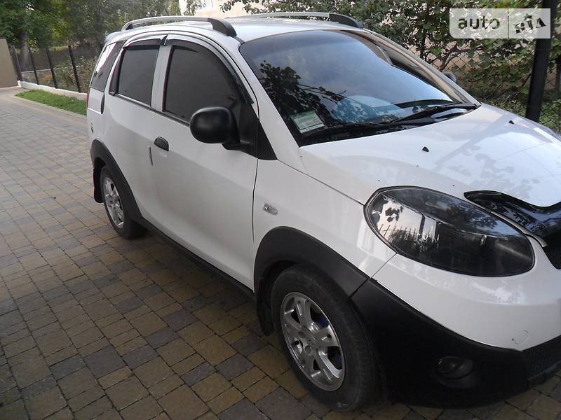 Chery Beat 2012 года