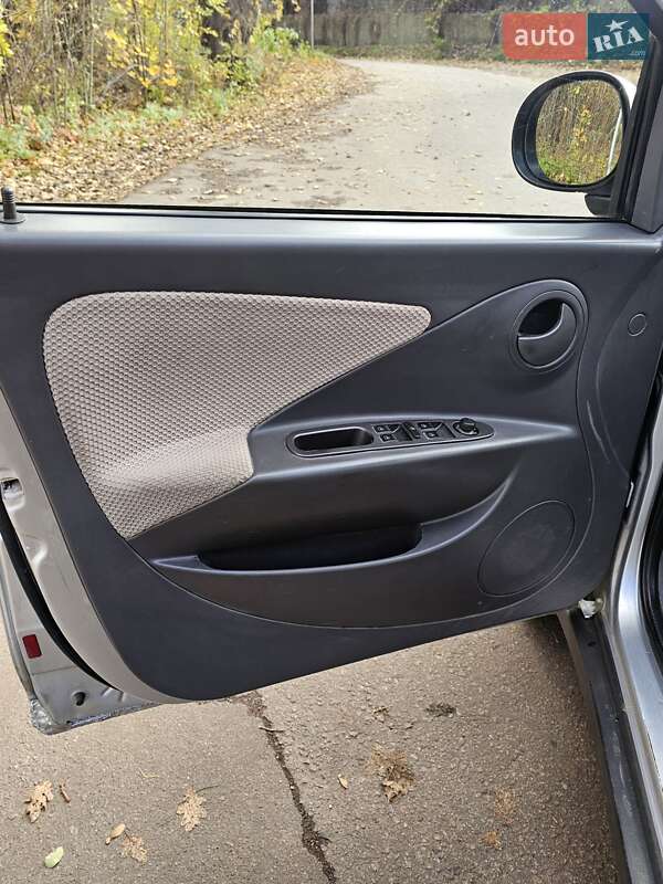 Позашляховик / Кросовер Chery Beat 2011 в Києві фото 18 Позашляховик / Кросовер Chery Beat 2011 в Києві