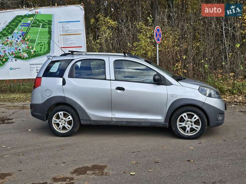 Позашляховик / Кросовер Chery Beat 2011 в Києві