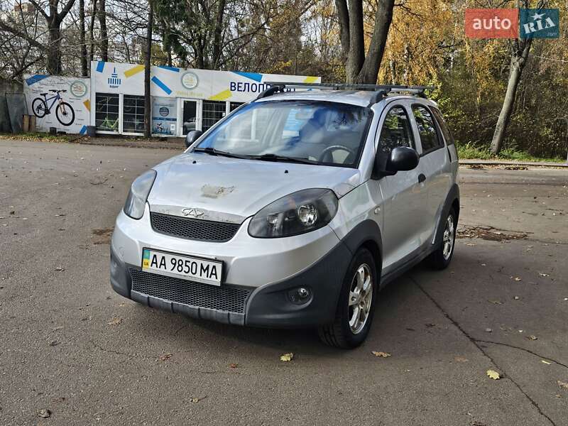 Позашляховик / Кросовер Chery Beat 2011 в Києві