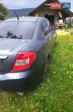 Седан Chery E5 2014 в Сваляве