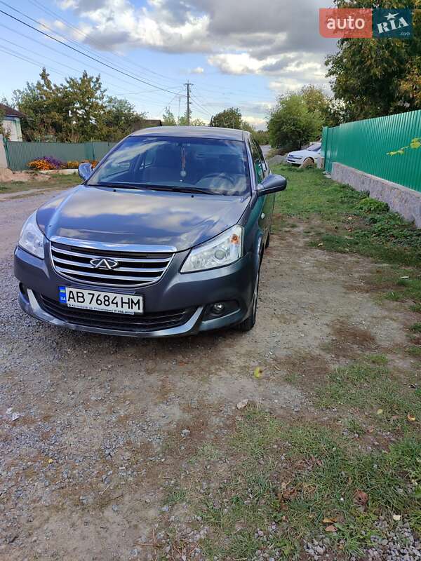 Седан Chery E5 2012 в Калиновке
