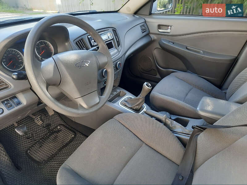 Седан Chery E5 2013 в Звенигородке
