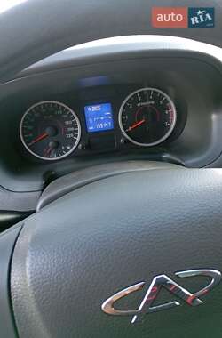 Седан Chery E5 2013 в Будах