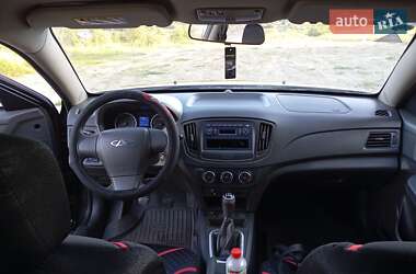 Седан Chery E5 2013 в Будах