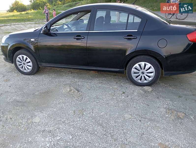 Седан Chery E5 2013 в Будах