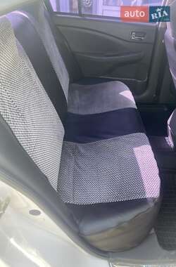 Седан Chery E5 2013 в Вознесенске