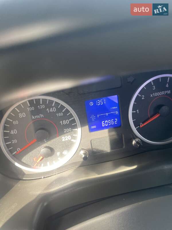 Седан Chery E5 2013 в Вознесенске