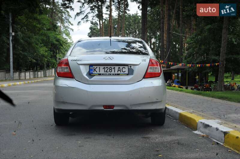 Седан Chery E5 2014 в Ирпене