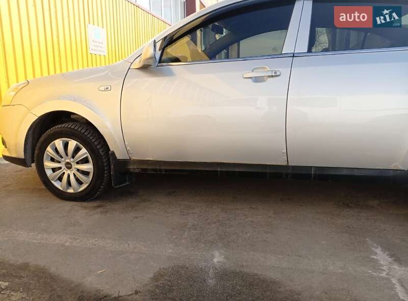Седан Chery E5 2014 в Обухові
