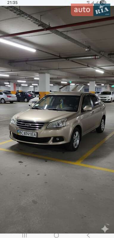 Седан Chery E5 2013 в Бориславе