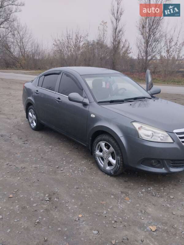 Седан Chery E5 2014 в Изяславе