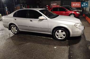 Седан Chery Eastar 2011 в 