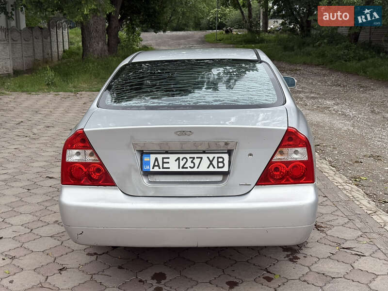 Седан Chery Eastar 2008 в Днепре