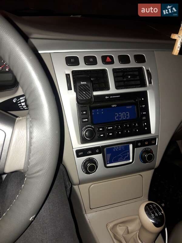 Седан Chery Elara 2008 в Тернополе