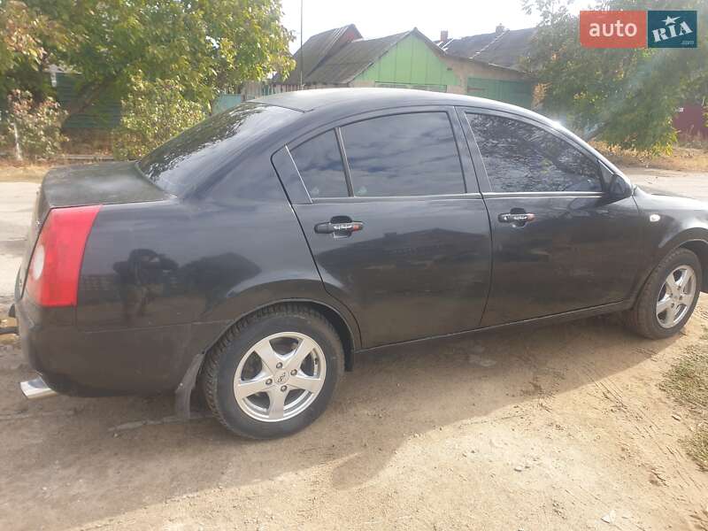 Седан Chery Elara 2008 в Раздельной