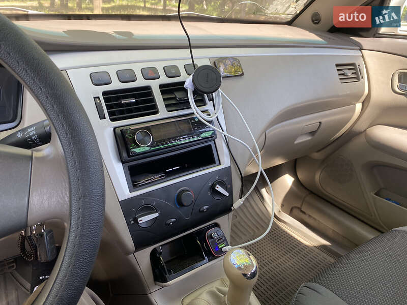 Седан Chery Elara 2008 в Краматорске