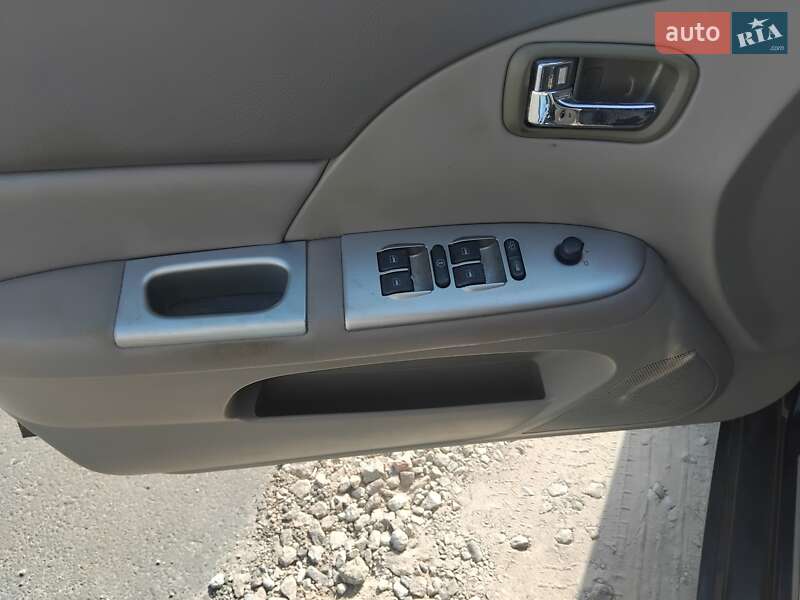 Седан Chery Elara 2007 в Миколаєві