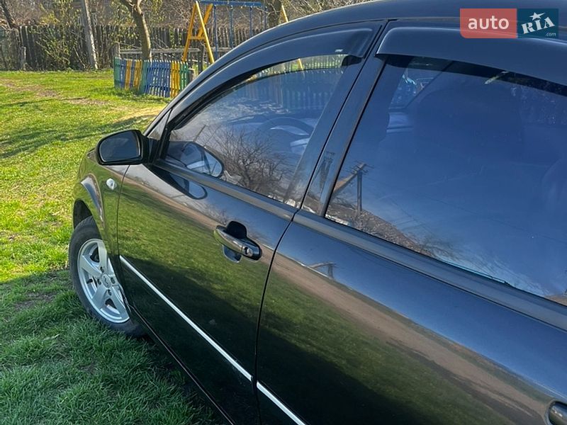 Седан Chery Elara 2007 в Карловке фото 4 Седан Chery Elara 2007 в Карловке
