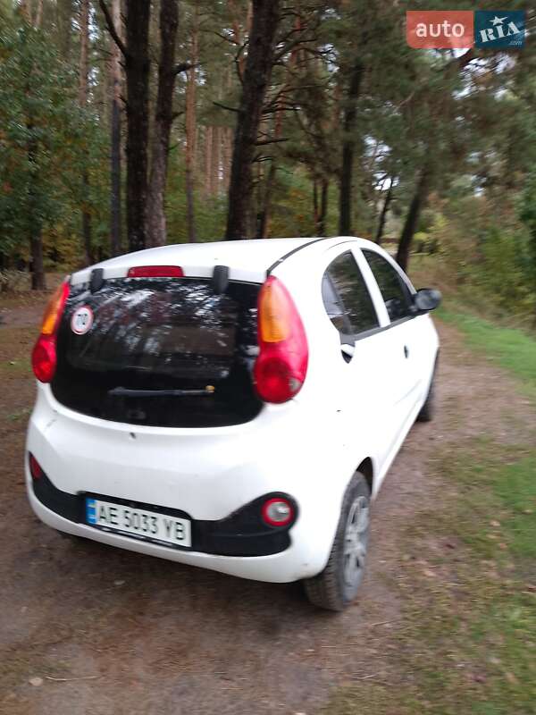 Хетчбек Chery eQ 2016 в Києві фото 6 Хетчбек Chery eQ 2016 в Києві