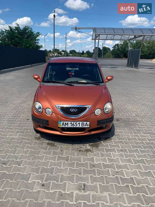 Лифтбек Chery Jaggi 2008 в Житомире