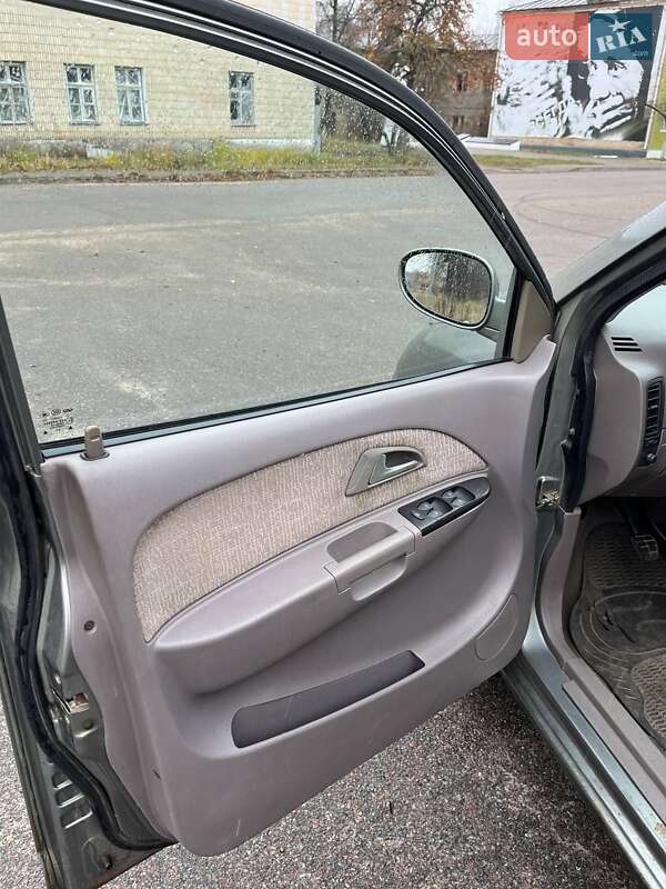 Ліфтбек Chery Jaggi 2008 в Шостці