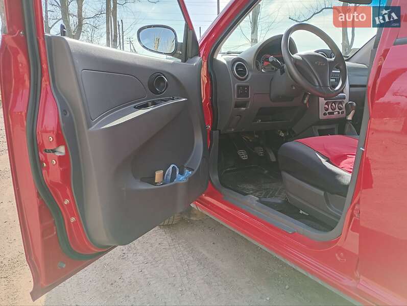Ліфтбек Chery Jaggi 2011 в Кам'янці-Бузькій