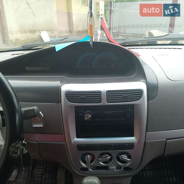 Лифтбек Chery Jaggi 2008 в Теребовле