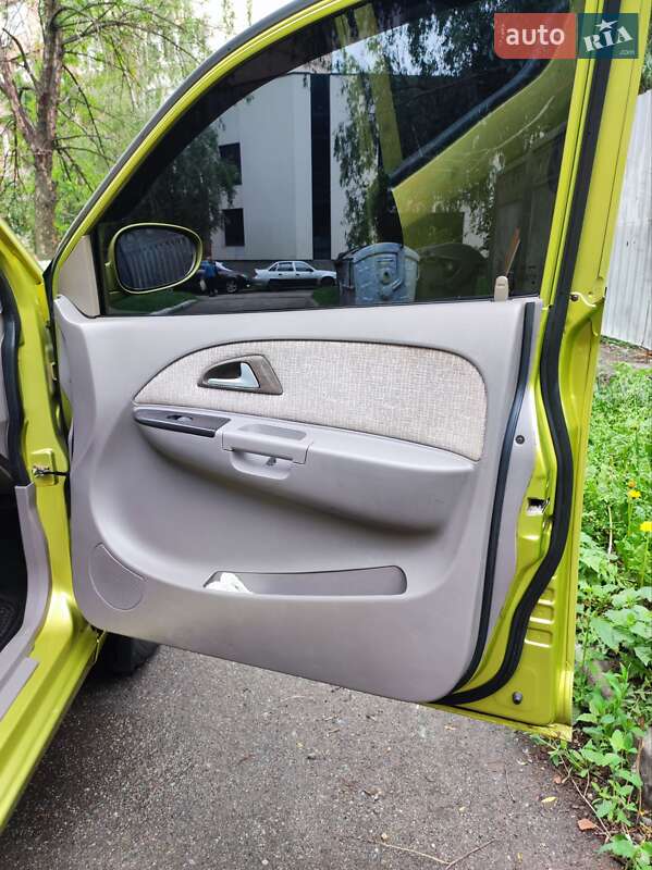 Лифтбек Chery Jaggi 2008 в Киеве