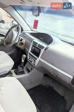 Лифтбек Chery Jaggi 2008 в 