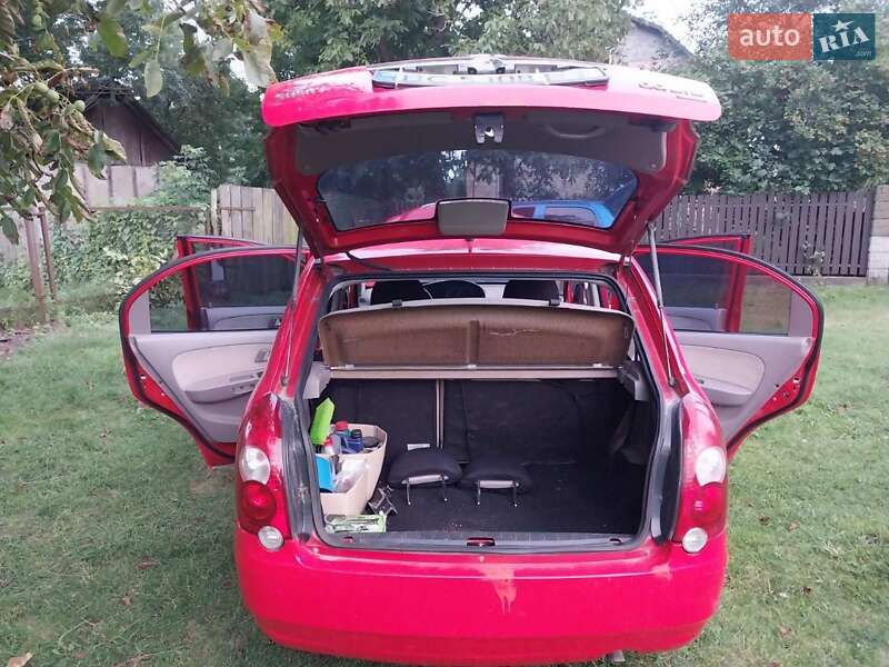 Ліфтбек Chery Jaggi 2008 в Золочеві