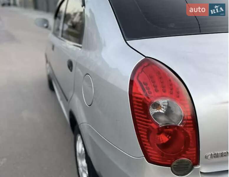 Лифтбек Chery Jaggi 2008 в Кельменцах